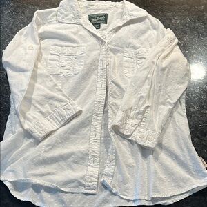 100% cotton lightweight women’s button up shirt